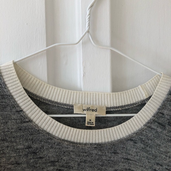 Aritzia (Wilfred) Grey & White Top - Size M - Picture 2 of 6